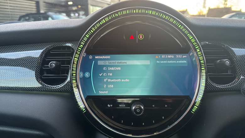 MINI Hatchback 1.5 Cooper Exclusive 3dr Petrol Hatchback